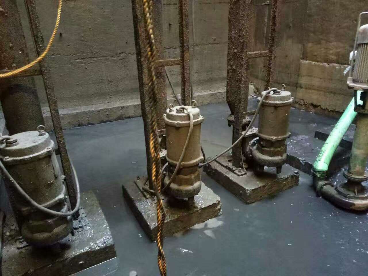 亚东污水池清理